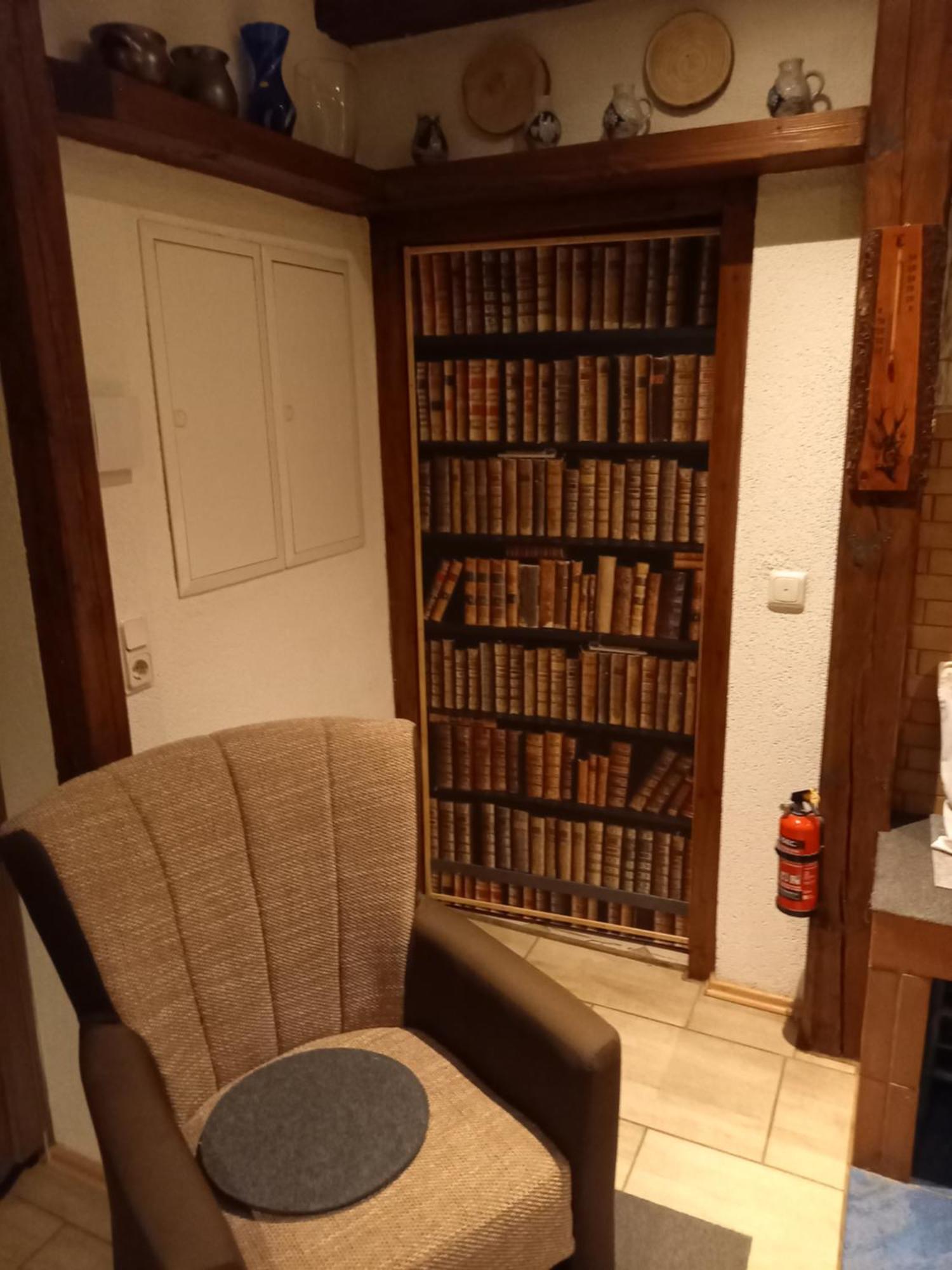 Monteur- Und Ferienwohnung Waldrauschen Fehrenbach Bagian luar foto