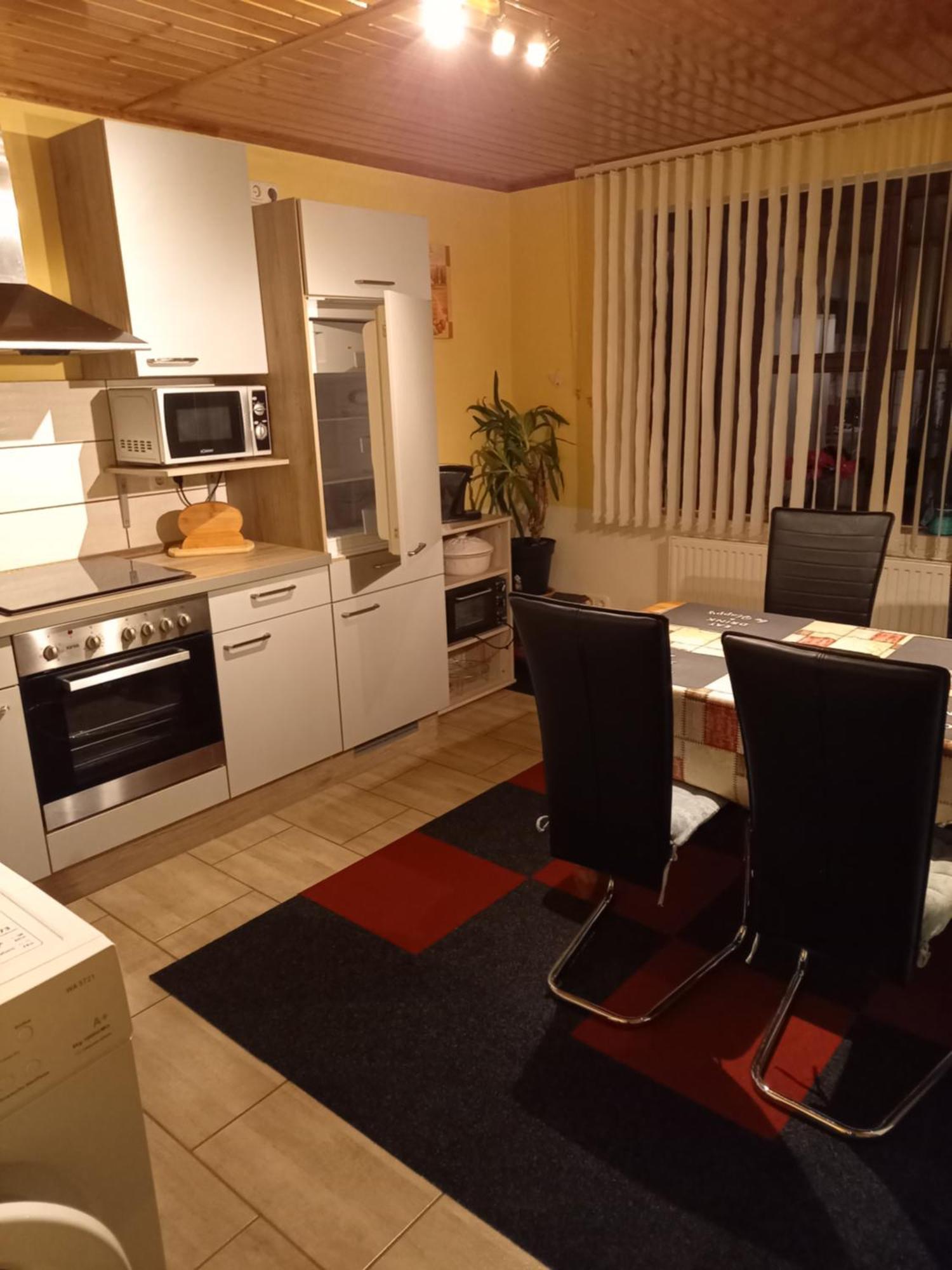 Monteur- Und Ferienwohnung Waldrauschen Fehrenbach Bagian luar foto